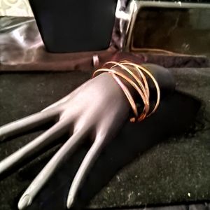 Ladies Gold Bracelet (brand new)